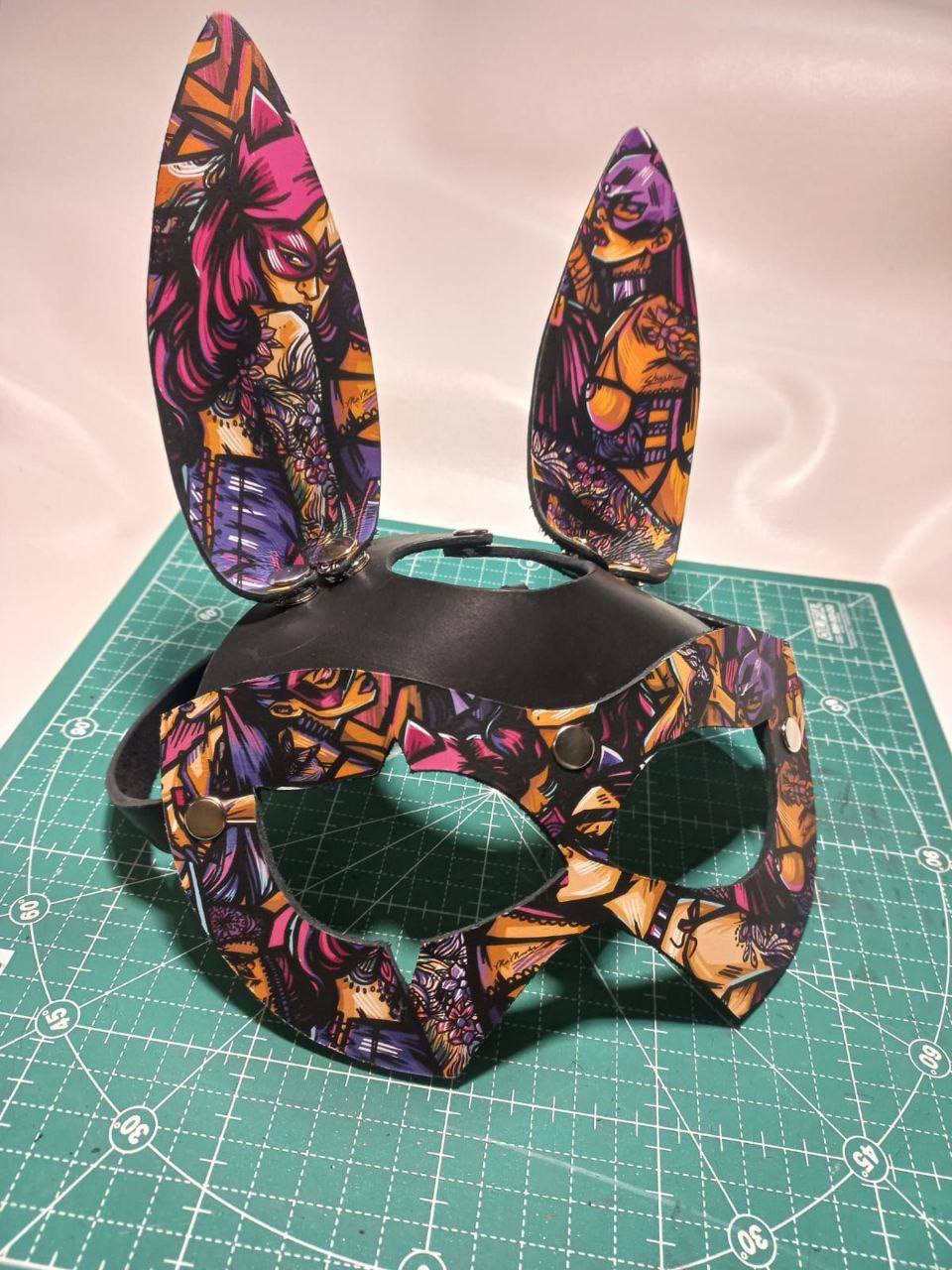 Печать на кожаной маске